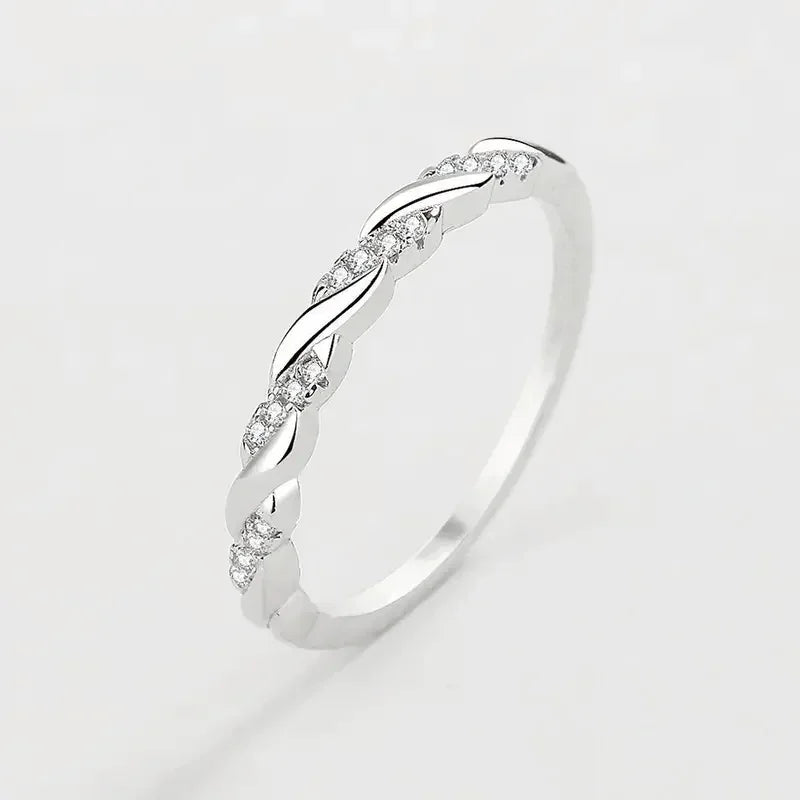 Eternity Ring, dünn & elegant