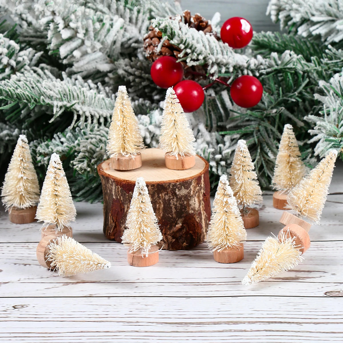 Deko Mini Weihnachtsbaum aus Holz – Handgefertigter Sisal-Tannenbaum für Tisch & Regal | Blau, Grün, Weiß, Gold