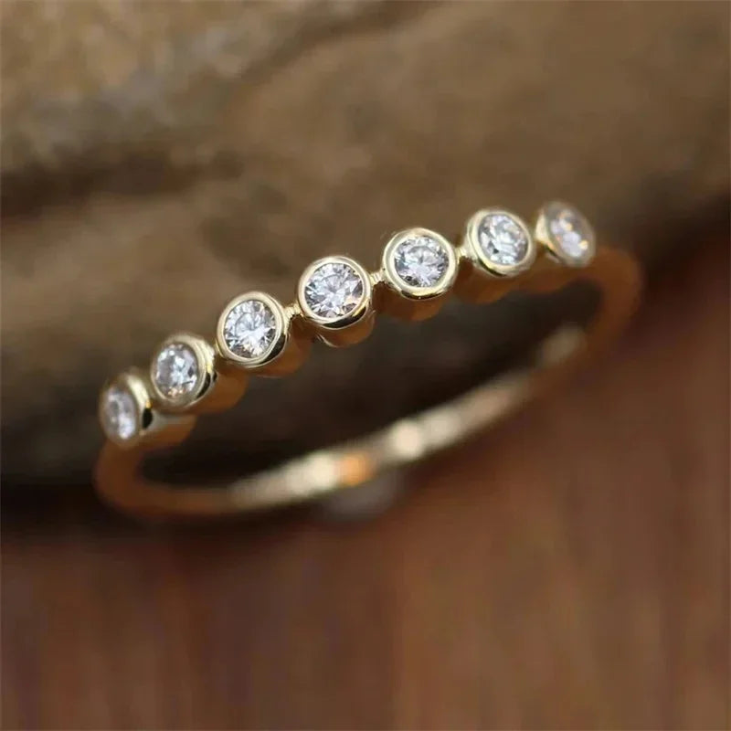 Eternity Ring, dünn & elegant