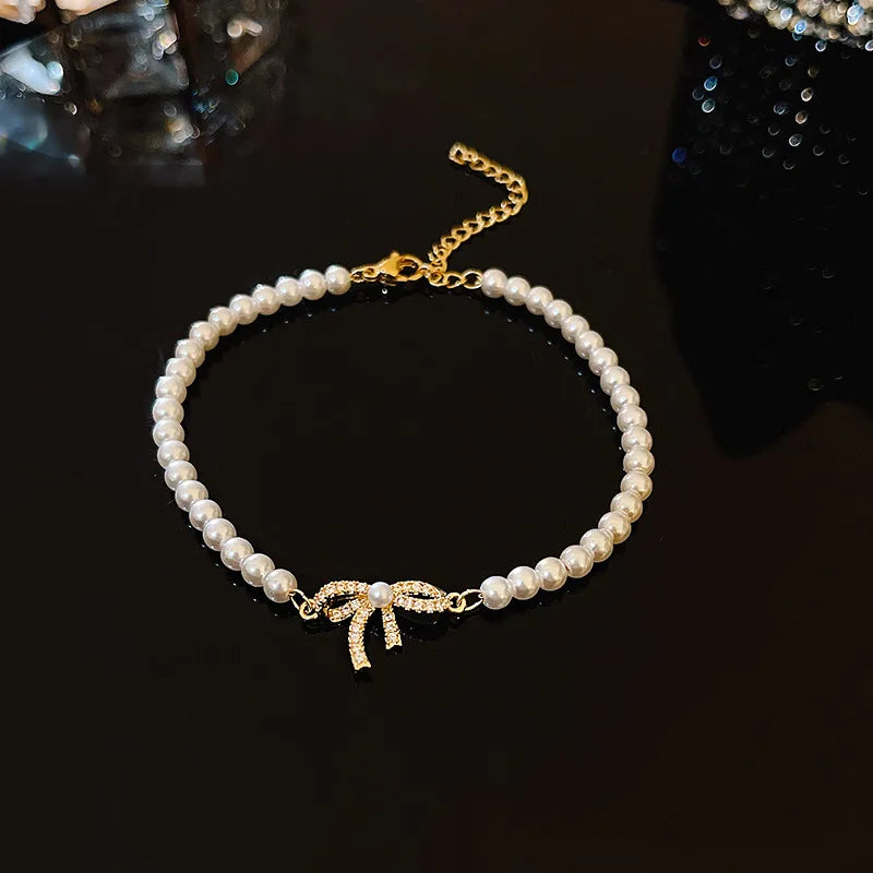 Verstellbares Damen Armband mit funkelnden Zirkonia, 18K Goldoptik